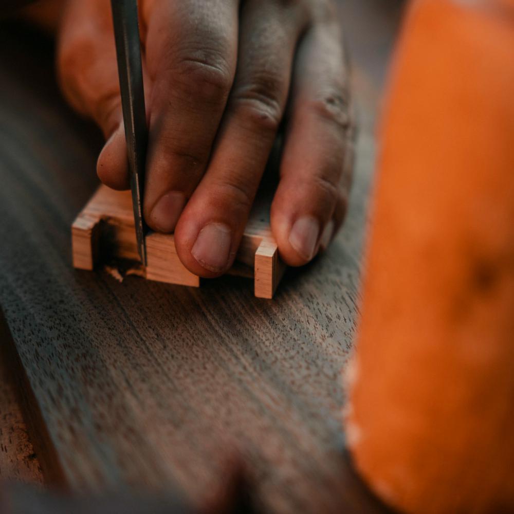 ÉBÉNISTERIE, MENUISIERIE DANS LE GOLFE DE SAINT-TROPEZ